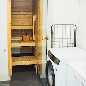 Apartment, 1 Bedroom, Accessible, Balcony | Interior
