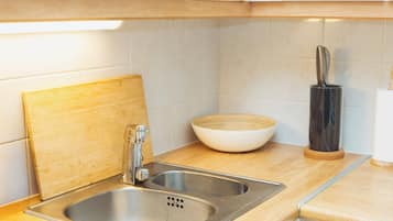Apartment, 1 Bedroom, Accessible, Balcony | Private kitchen