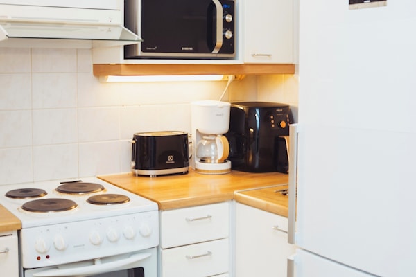 Íbúð - 1 svefnherbergi - gott aðgengi - svalir | Að innan