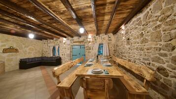 Essbereich im Zimmer