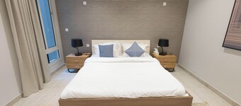 Kease Yasmin H-2 Royal Touch AZ77