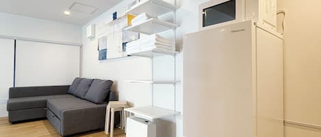 Comfort Apartment | 1 bedroom, iron/ironing board, free WiFi