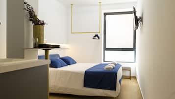 1 slaapkamer, een strijkplank/strijkijzer, wifi, beddengoed