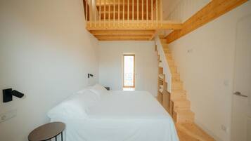 2 slaapkamers, een strijkplank/strijkijzer