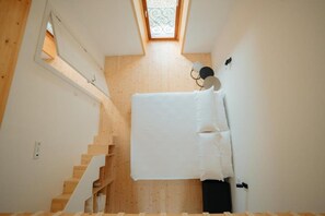 2 Schlafzimmer, Bügeleisen/Bügelbrett