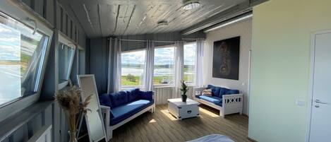 Habitación individual superior, frente al mar | Ropa de cama de alta calidad y decoración personalizada