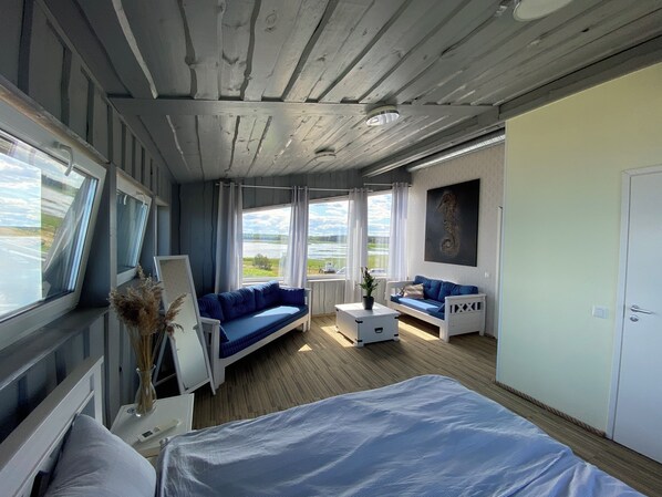 Superior Single Room, Sea Facing | Premium bedding, individually decorated, individually furnished, desk - Vergi Harbor and Hotel Wirkes' (Vergi)