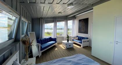 Vergi Harbor and Hotel Wirkes'