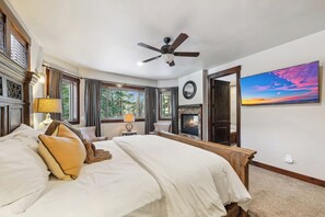 10 slaapkamers, een strijkplank/strijkijzer, gratis wifi, beddengoed