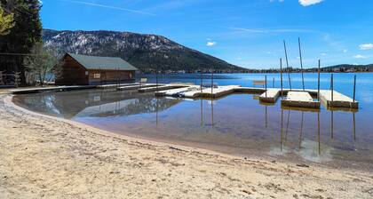 NEW listing in Lemmon Lodge with private sand beach on Grand Lake!
