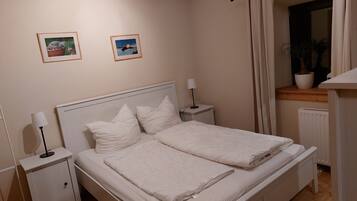 1 camera, ferro/asse da stiro, Wi-Fi