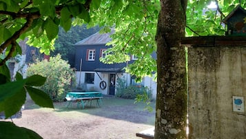 Enceinte de lâhĂ©bergement