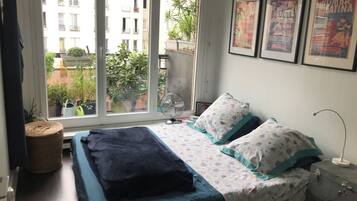 1 chambre, fer et planche à repasser, Wi-Fi, draps fournis