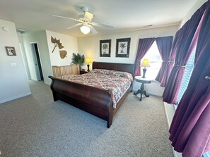 4 chambres, bureau, Wi-Fi gratuit, draps fournis
