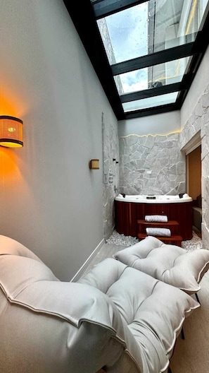 1 bedroom, premium bedding, Select Comfort beds, free minibar - UP Hotel Boutique (Bombinhas)