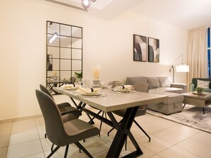Apartment, 1 Bedroom, Pool Access | In-room dining - Easygo- Spacious 1bdr Bay Square Busbay (Dubai)