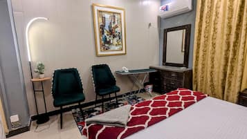 1 bedroom, iron/ironing board, free WiFi, bed sheets
