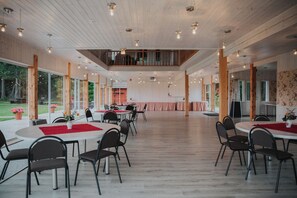 Indoor wedding - Klaara-Manni Holiday Center (Randivälja)