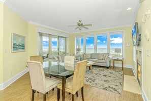 Smart TV, DVD player, offices - Ocean Front Luxury Home l Private Pool l Sleeps 20 (North Myrtle Beach)