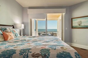 7 bedrooms, iron/ironing board, free WiFi