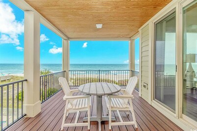 Ocean Front Luxury Home l Private Pool l Sleeps 20