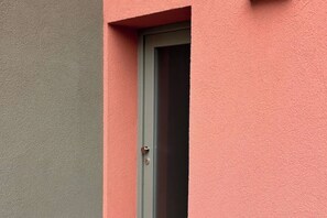 Exterior detail - Formai Living Cabernet  (Trento)