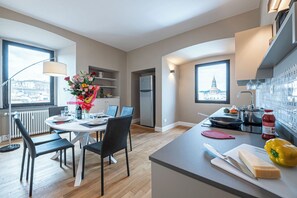 Two Medieval Towers -View 360 of Florence | Eget kjøkken