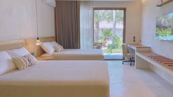 Junior Studio Suite, 2 Double Beds, Pool View | Premium bedding, Tempur-Pedic beds, minibar, in-room safe
