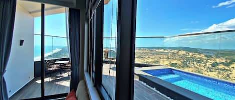 Premier Suite, 1 Bedroom, Private Pool, Beach View | Balcony