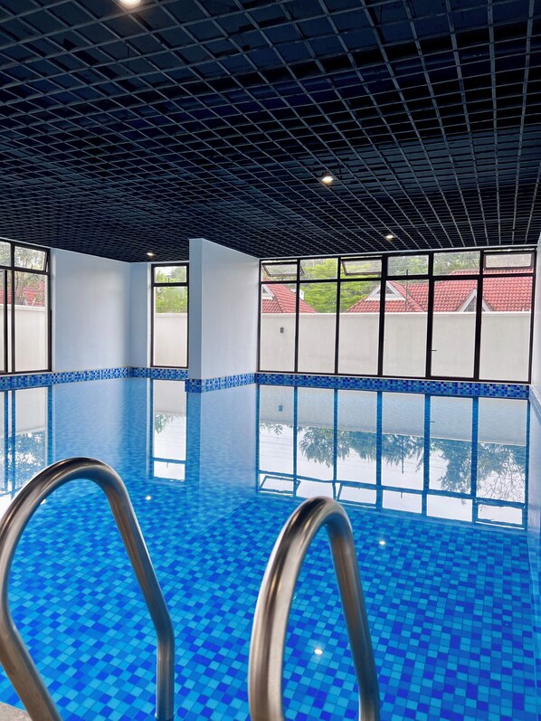 Innenpool, beheizter Pool