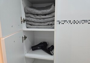 Hair dryer, towels