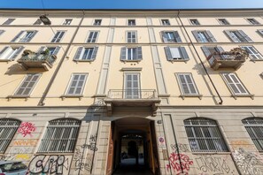 Exterior - BnButler - Alessandria 4 (Milan)