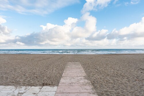 MalagaSuite Terrace&Parking Stay Fuengirola