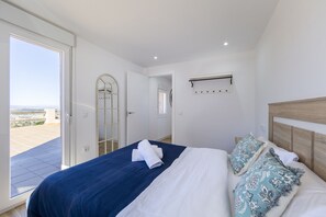 1 soverom, strykejern/-brett, wi-fi (inkludert) og sengetøy