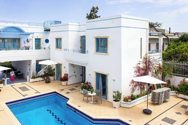 Outdoor pool - Blue Calm (Chania)