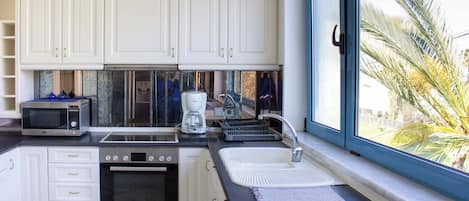 Apartment | 2 bedrooms, free WiFi