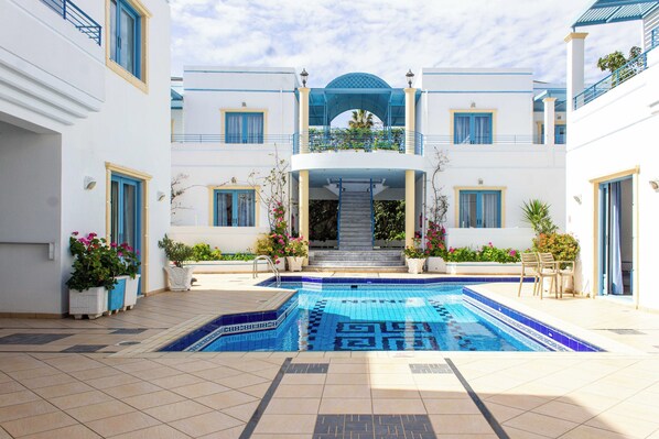 Alberca al aire libre