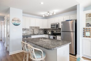 Fridge, microwave, oven, dishwasher - Ocean Reef 17-B2 - Almost Oceanfront 2BR 2BA - Complex Amenities (Emerald Isle)