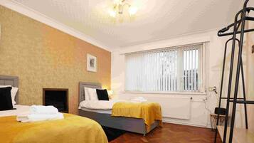 4 bedrooms