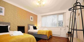 4 bedrooms