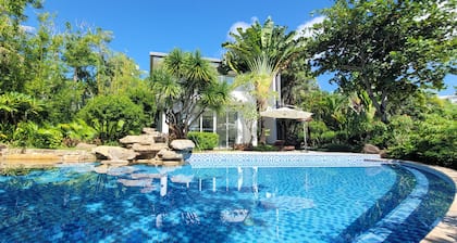 Diamond beach OceanView Villa