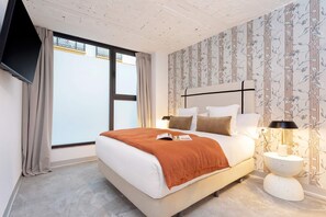 2 habitaciones, tabla de planchar con plancha, wifi y ropa de cama 