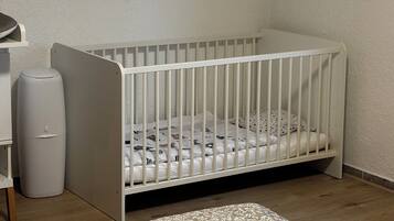 1 Schlafzimmer, Bügeleisen/Bügelbrett, kostenloses WLAN, Bettwäsche