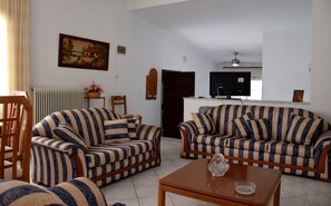 House | 2 bedrooms, desk - Maria s Sea View House (Mantoudi-Limni-Agia Anna)