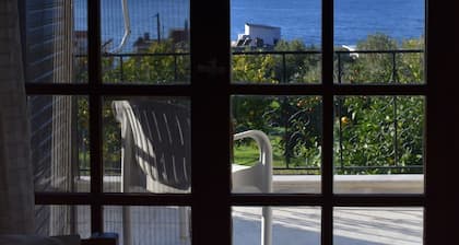 Maria s Sea View House