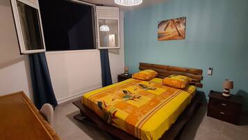 2 chambres, fer et planche Ă repasser, Wi-Fi, draps fournis