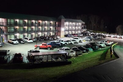 Cozy 1-bedroom with WiFi and AC in enjoyable Beckley