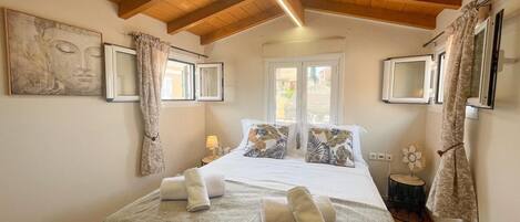 Apartment, Smoking | 1 bedroom