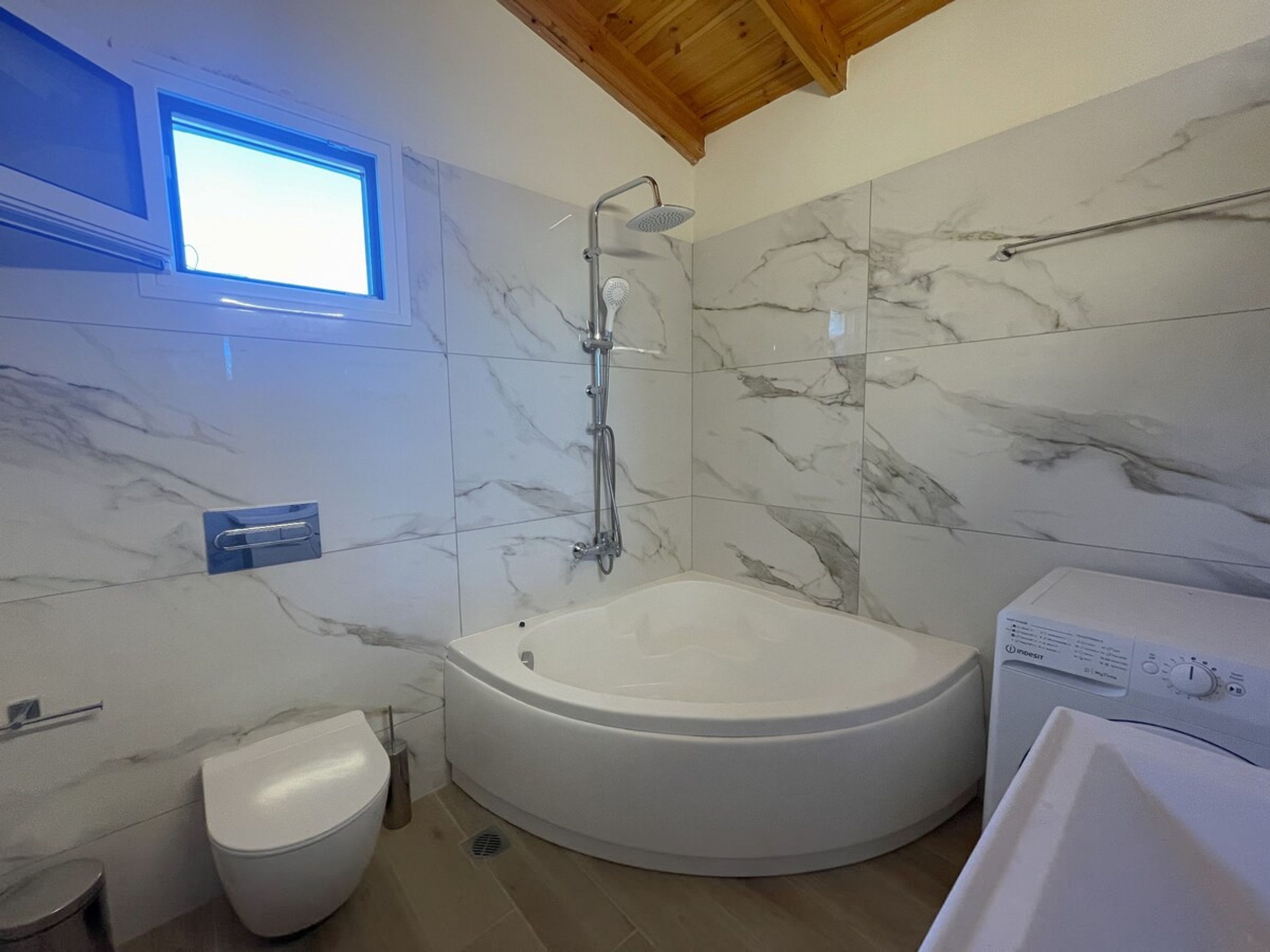 Huis, roken | 2 slaapkamers