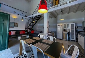 Maison, fumeurs | 2 chambres, bureau